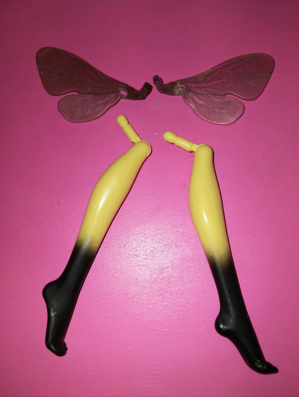 Monster HIgh Doll legs & Wings bee